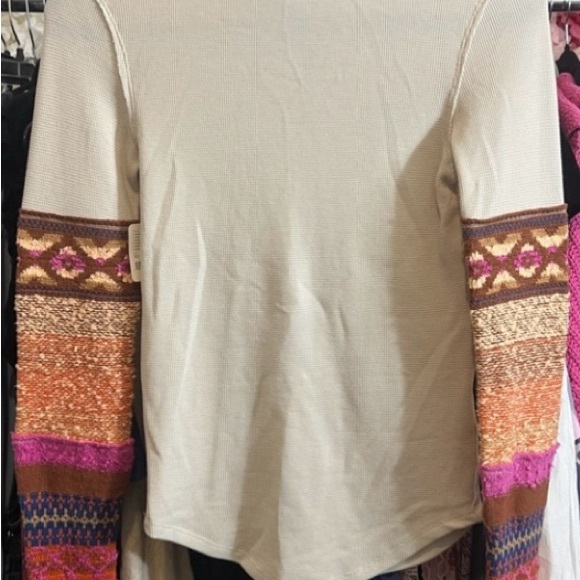 We The Free- Too cool- NWT - Picture 3 of 3